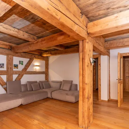 Arabba Bright Loft Apartment